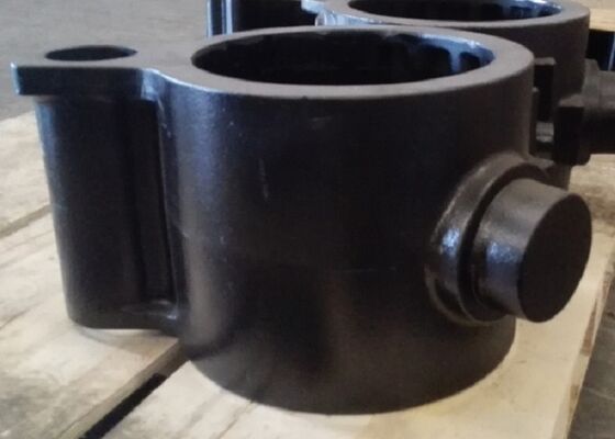 Pièces de fonderie de tête d'entraînement en fonte de sable de haute qualité OEM, dimensions précises, avec peinture de finition