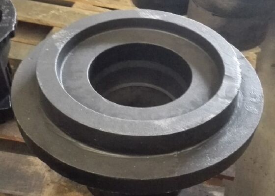 Matériau de fabrication OEM de haute qualité pour le sable en fonte Fer à écartement de roue pour camions FCD550 GGG55 QT550