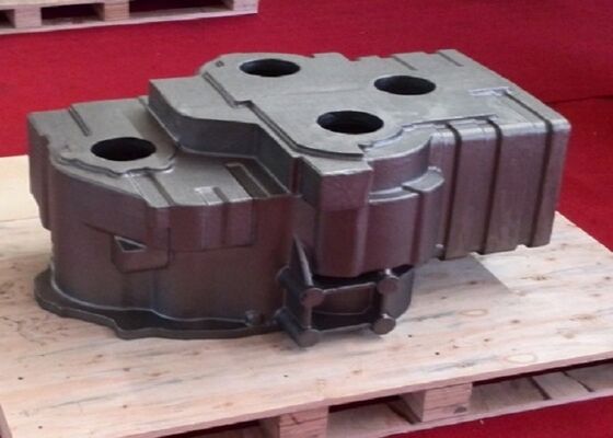 OEM pièces de fonte en fer à sable avec une petite capacité d'usinage pour machines agricoles