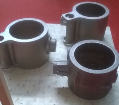Camion élévateur OEM Coiffure de sable vert Pièces en fer ductiles Tête motrice pour machines industrielles