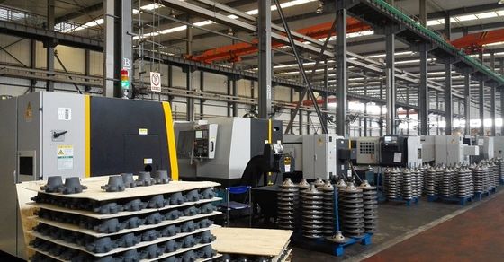Pièces d'usinage de boîtier de transmission en fonte de haute qualité OEM pour machines agricoles