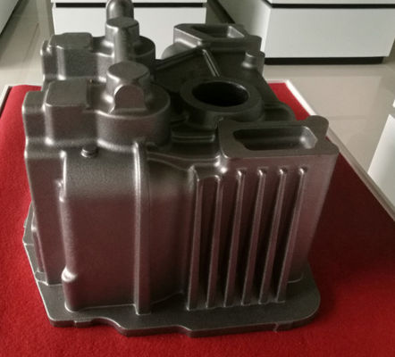 Pièces en fonte grise de haute qualité OEM moulées au sable, carter d'embrayage pour machines de construction