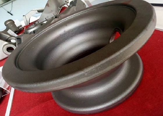 Matériau de fabrication OEM de haute qualité pour le sable en fonte Fer à écartement de roue pour camions FCD550 GGG55 QT550