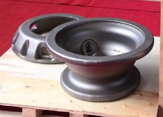 Matériau de fabrication OEM de haute qualité pour le sable en fonte Fer à écartement de roue pour camions FCD550 GGG55 QT550