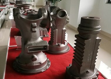 Pièces pour le bras de contrôle d'axe de machines de construction, fonte faite sur commande de haute qualité