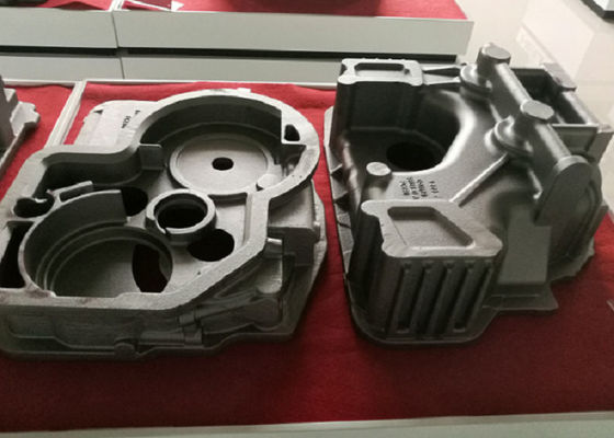 OEM Disponible Coulée de sable pièces de fer Cas de transfert Transmission automatique Pour la plate-forme de travail aérien
