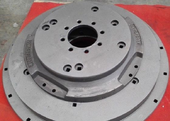 OEM de haute qualité 32 kg roue en fonte de sable avec une petite quantité acceptable surface lisse