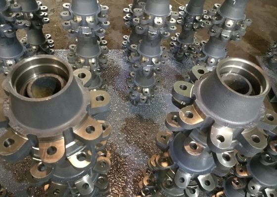 Le camion fait sur commande de usinage partie le matériel malléable de moulage TS16949 de fer de hub arrière