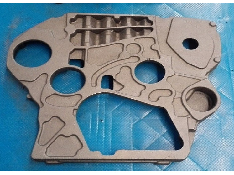 Pièces de boîte de vitesses en fonte grise coulées avec sable de taille précise OEM, traitement de surface par grenaillage