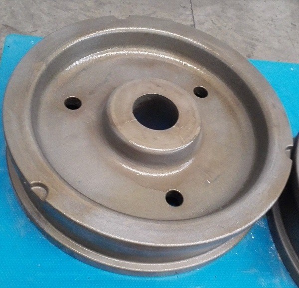 Parties de roue et de moyeu de fonte de sable de résine de haute qualité pour les machines industrielles à grue