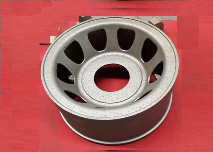 Certificat ISO9001 OEM usinage du sable en fonte pièces de camion en fer forgé centre de roue service OEM disponible