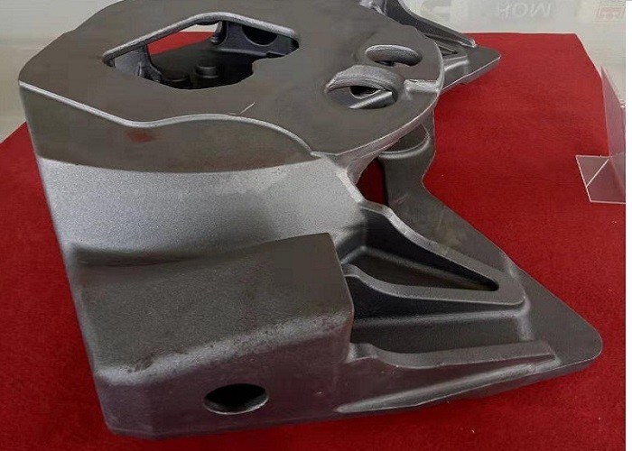 Grenaillage de surface moulage en fonte ductile produits cadre pour abatteuses forestières sur chenilles