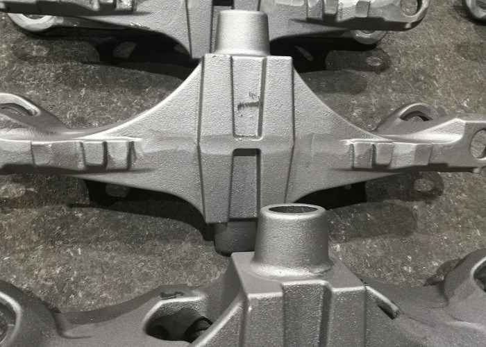 Essieu de direction en fonte de sable de haute qualité OEM pour machines d'ingénierie